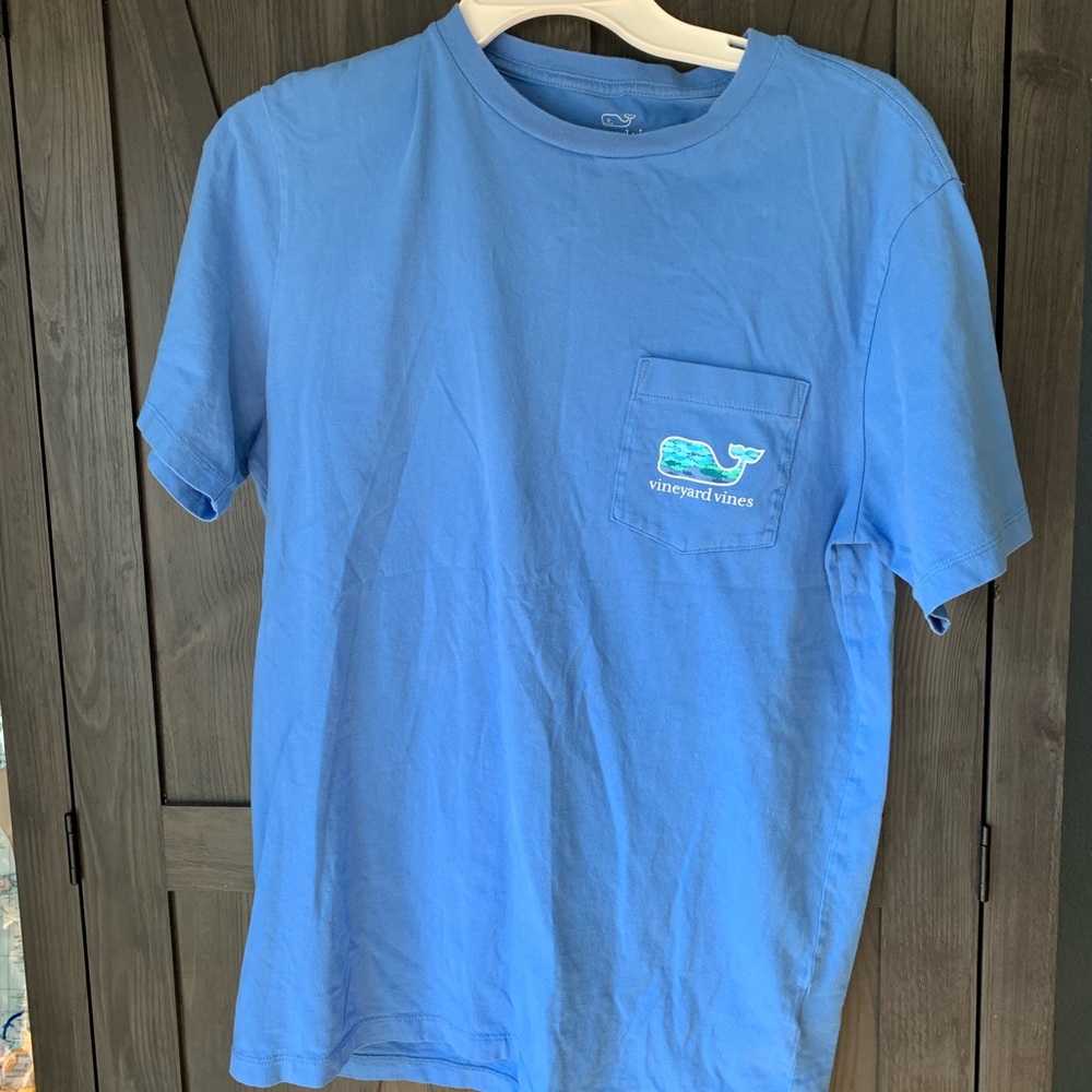 Vineyard vines shirt